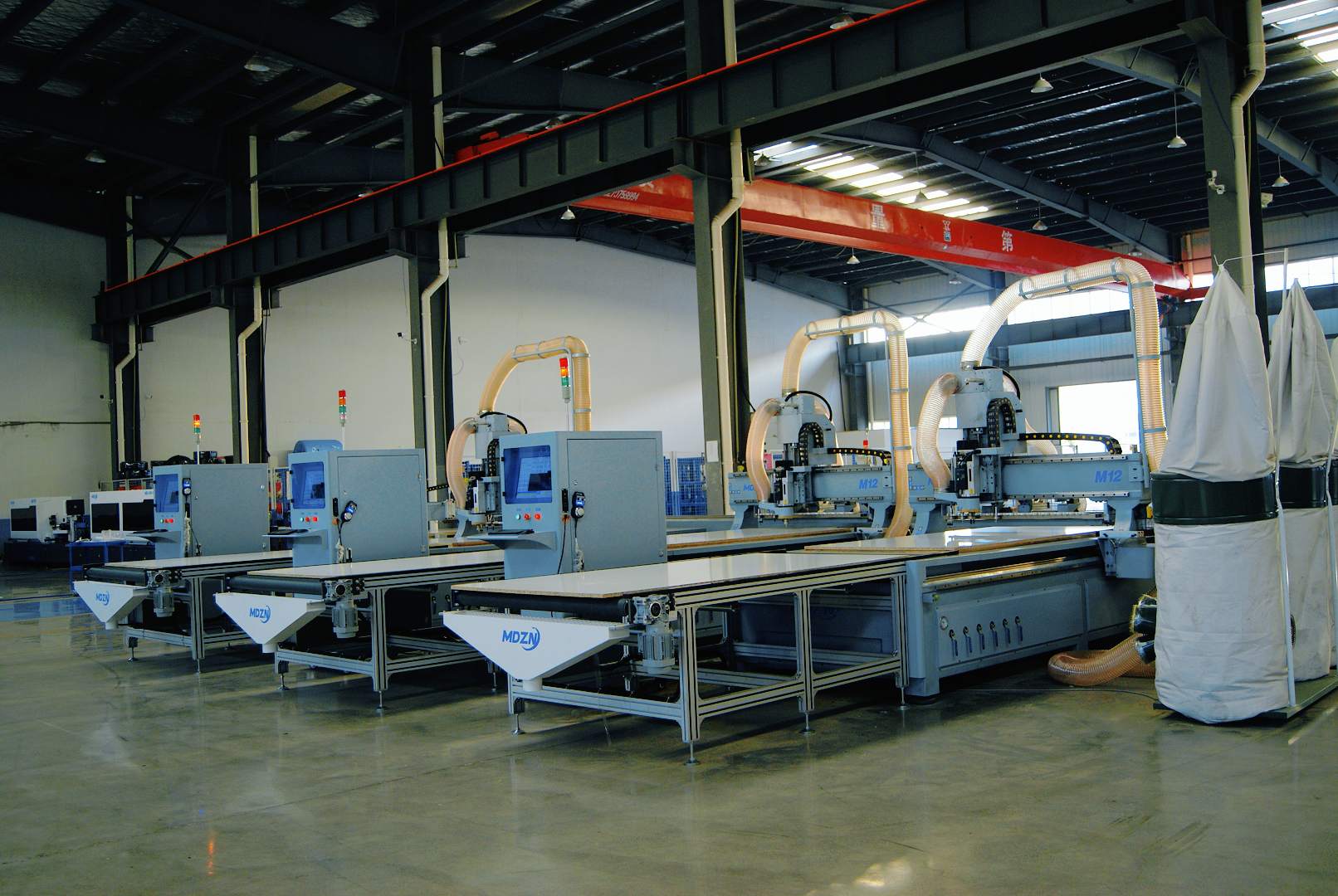 Línea de producción de armarios M12(1+3)