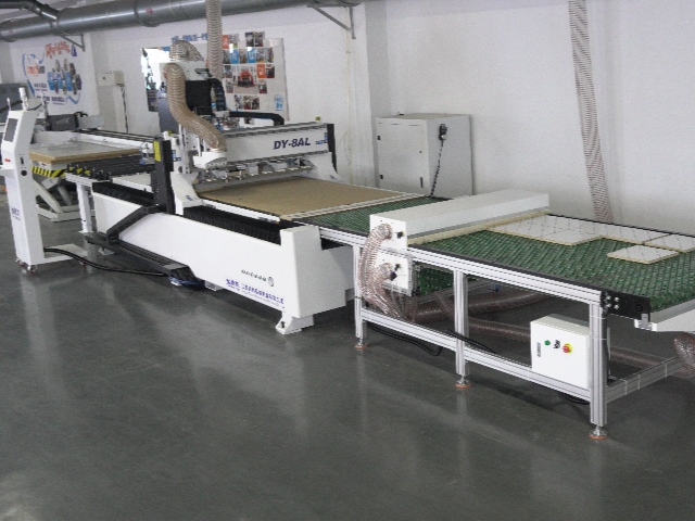 Fresadora CNC DY-8A con función de etiquetado automático