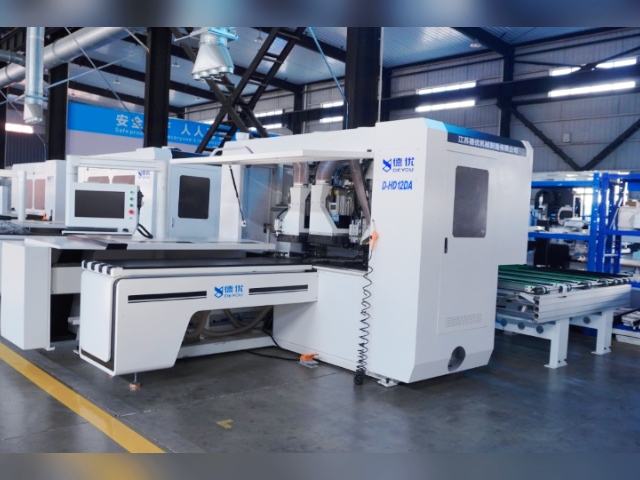 ¿Qué es mejor, una CNC o una PLC?
