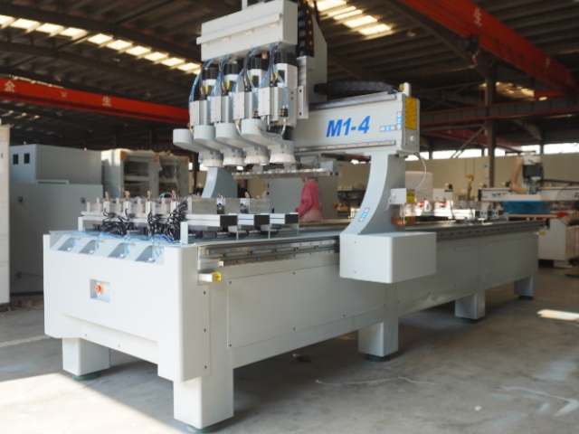 Fresadora CNC para perfiles de aluminio industriales